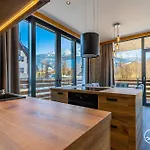 Tatra Suites Vila Himalaya